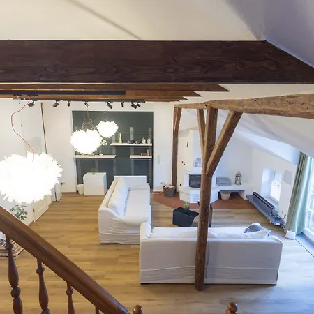 Butz Отель Шарбойц